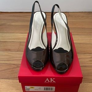Anne Klein Slingback Patent Heels Size 9